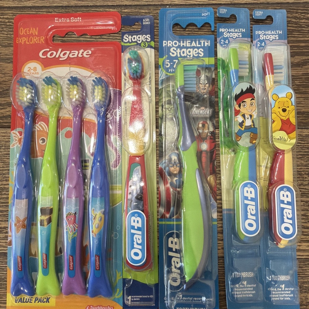 Kids Toothbrush Lot 8 Brushes Total Oral -B Colgate Pooh Avengers Cars 2011